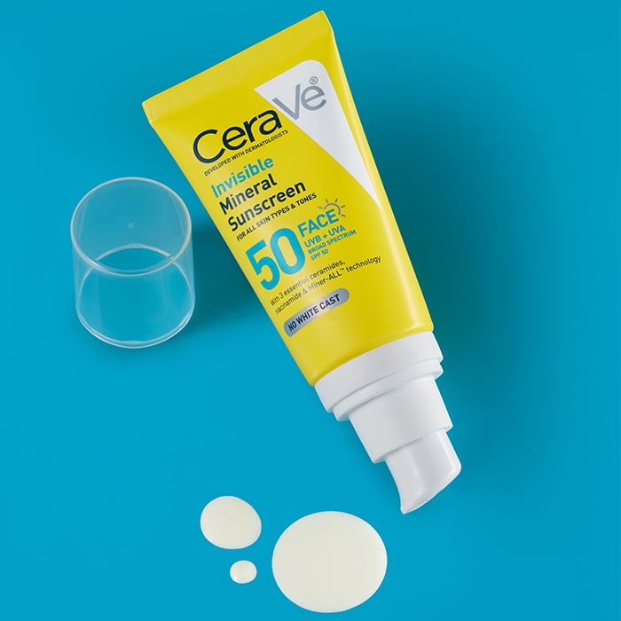 Invisible Mineral Sunscreen SPF 50 - Image 5
